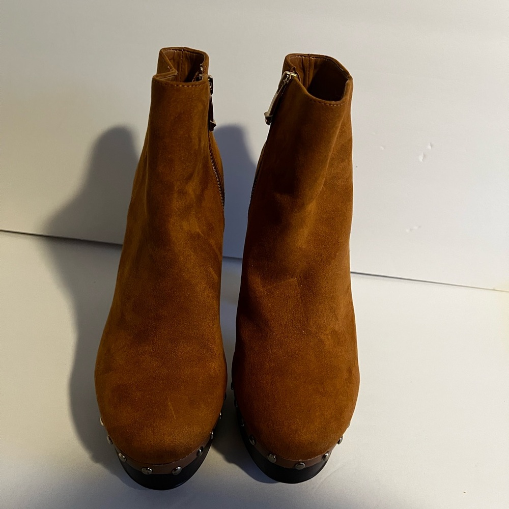 Report Brown Suede Ankle Boots